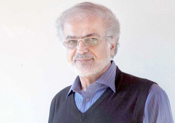از استقلال ضرر نخواهیم کرد
