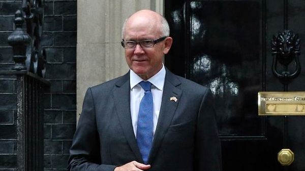 سفیر آمریکا در انگلیس: یا با ایران یا با آمریکا!