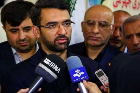 وزیر ارتباطات و فناوری اطلاعات گفت : گوشی تلفن همراه ارزان می شود