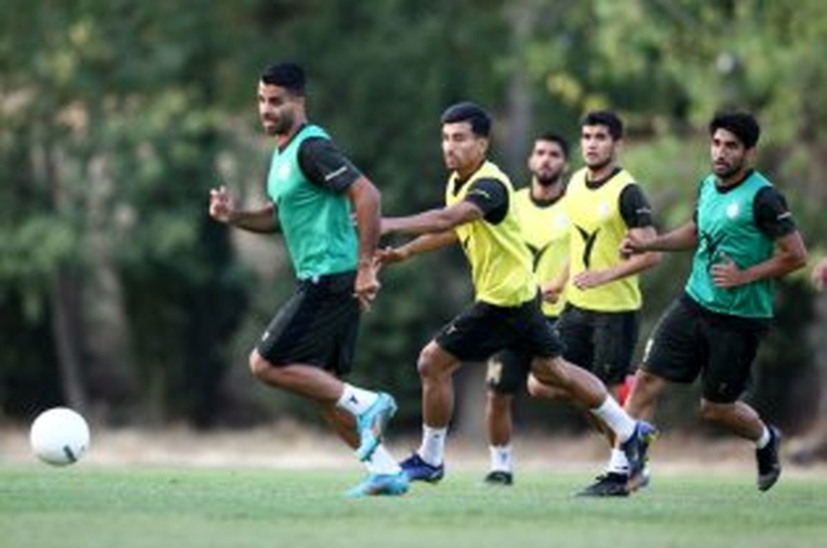 مراد مند و پیراهن خوش رنگی که از دستش گرفتند